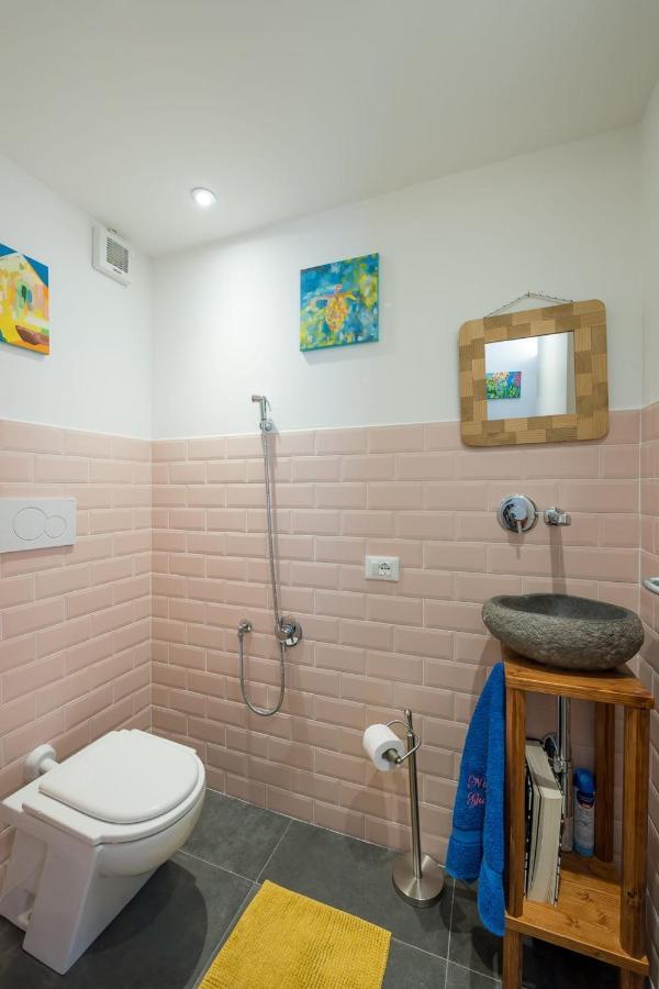 Night Galleria Holiday Home - Bed & Art In Burano - The Pink House Exteriör bild